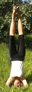 headstand sarah 2