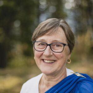 swami sukhananda, yoga retreat, bc yoga retreat, soya annual yoga retreat, shuswap yoga